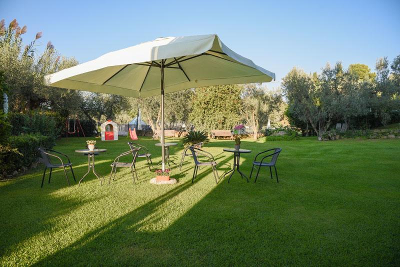קסטנייטו קרדוצ'י Carlo'S Hotel מראה חיצוני תמונה